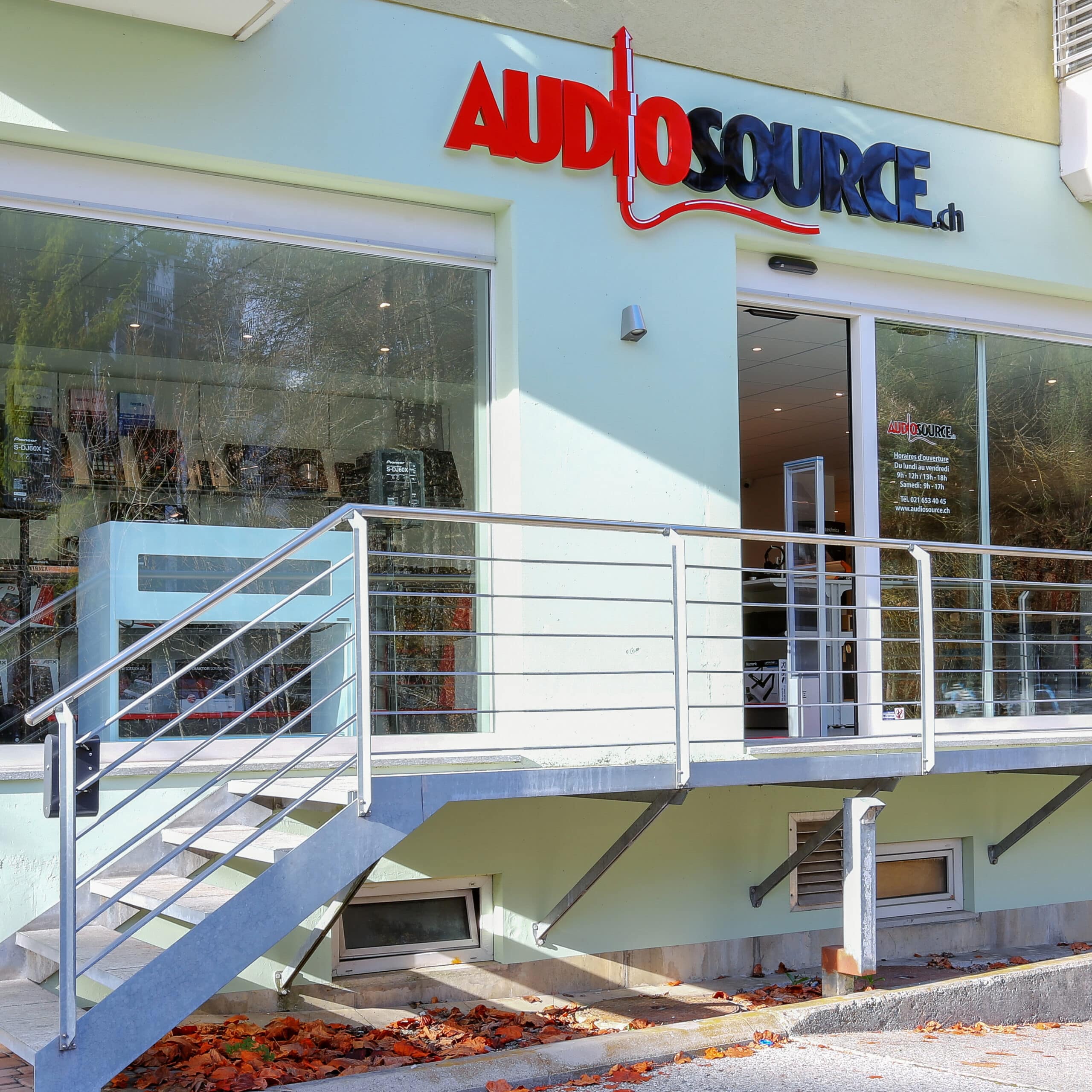 AudioSource